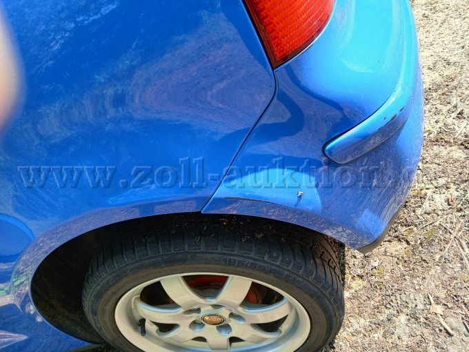 Polo Stoßstange hinten links Beschädigung