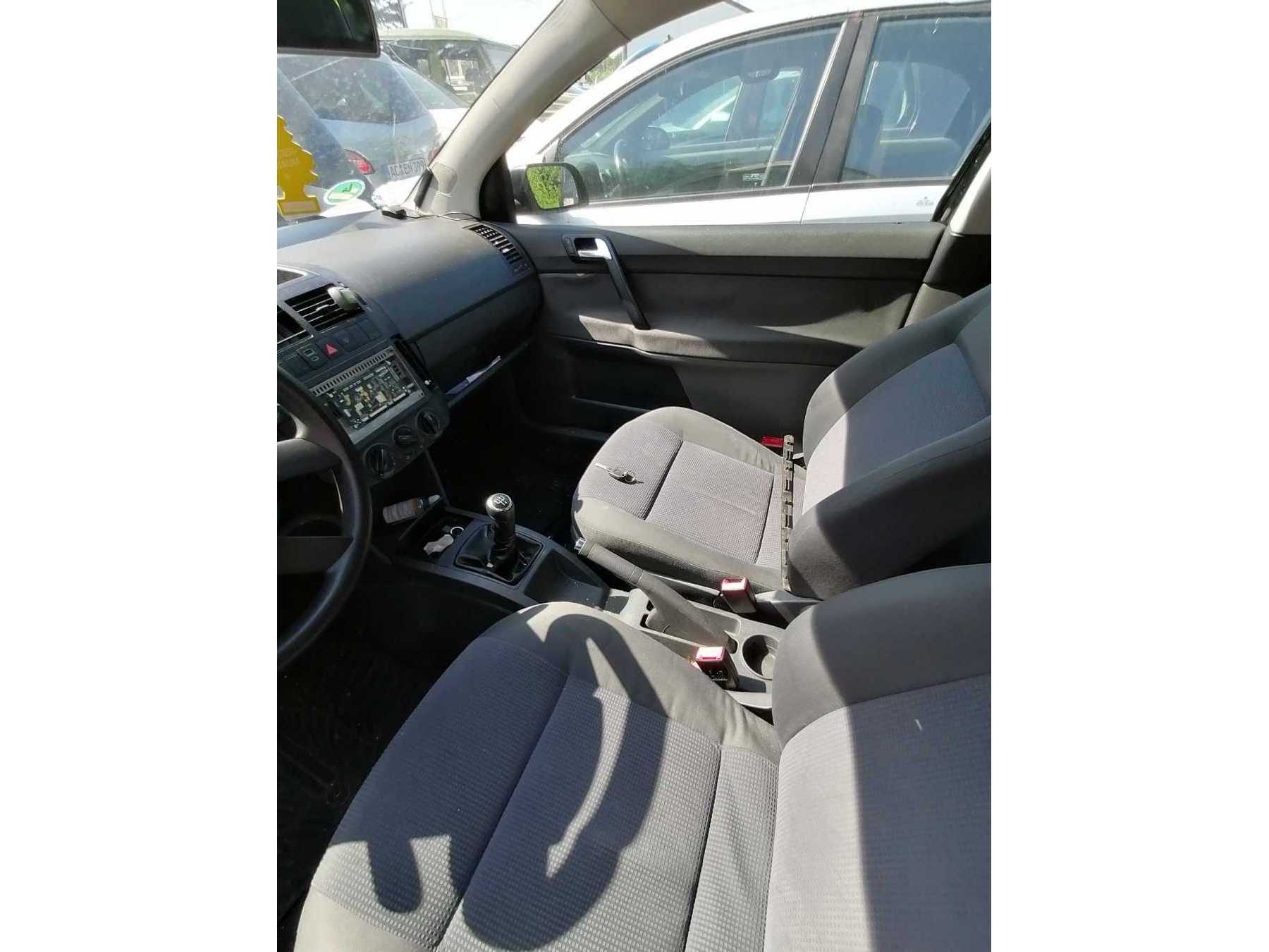 Innenraum VW Polo 2