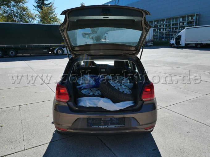 1 VW Polo 1.4 TDI Comfortline BMT - BD16-2714 – foto 7 – kavel bij Zoll-Auktion, Augsburg