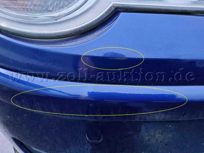 Stoßfänger vorne verschrammt