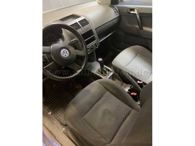 Innenansicht Fahrerseite