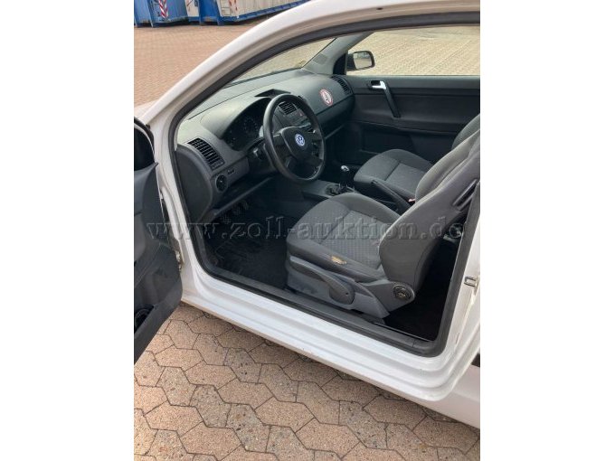 1 VW Polo SDI 4. Zylinder, EZ 04.03.2002 – foto 5 – kavel bij Zoll-Auktion, Minden