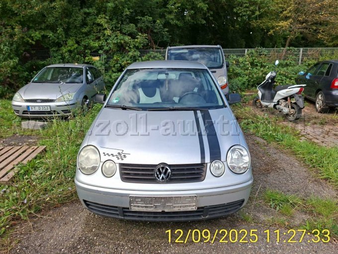 VW Polo grau Ansicht vorne
