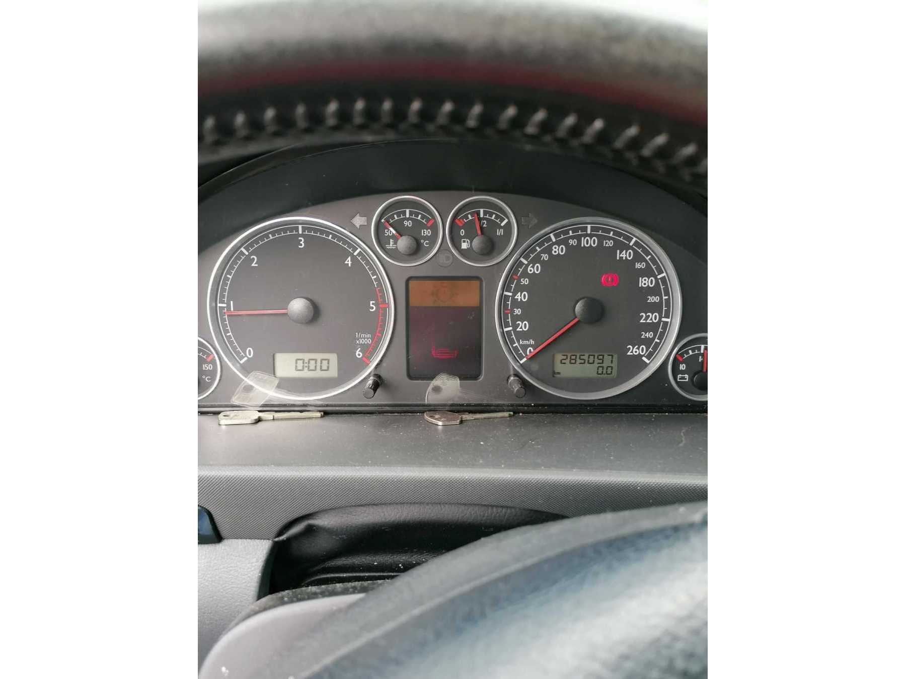 Tachometer mit KM Anzeige VW Sharan