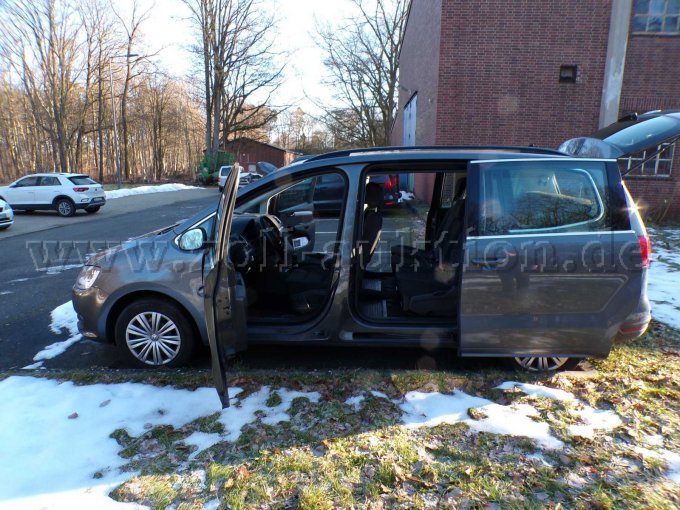 VW Sharan Seite