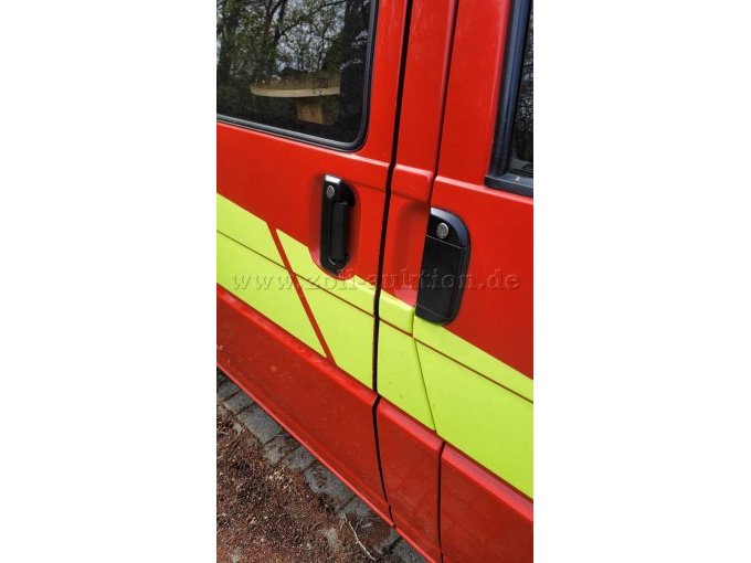 Ansicht Beifahrertür und seitliche Schiebetür