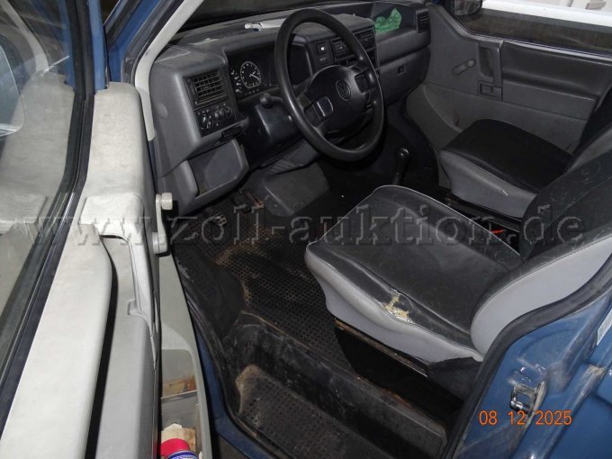 Innenraum Fahrerseite