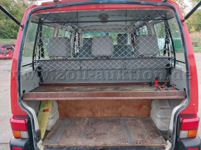 Ansicht Kofferraum und Trenngitter