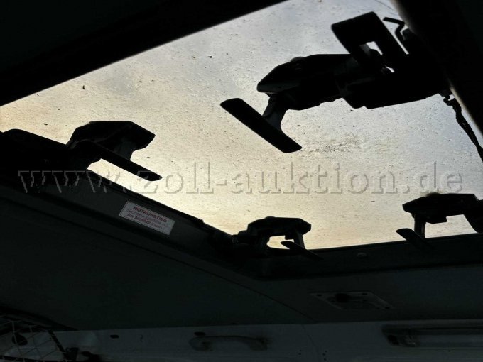 Bild Fahrzeugdach von innen