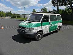 seitlich vorne links