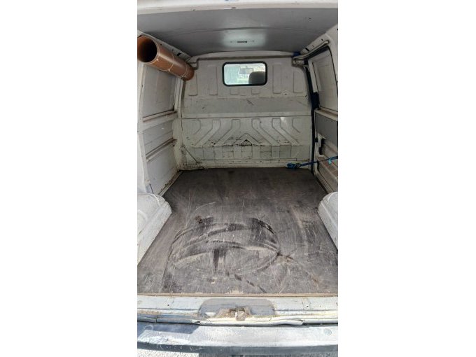 1 VW T4 geschlossener Kasten, 1,9 Diesel, 44 KW Bastler/Defekt – foto 14 – kavel bij Zoll-Auktion, Münster