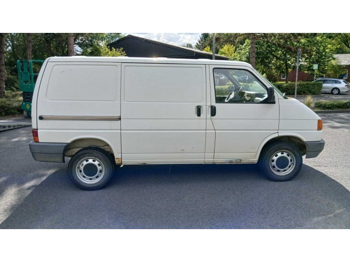1 VW T4 geschlossener Kasten, 1,9 Diesel, 44 KW Bastler/Defekt – foto 6 – kavel bij Zoll-Auktion, Münster
