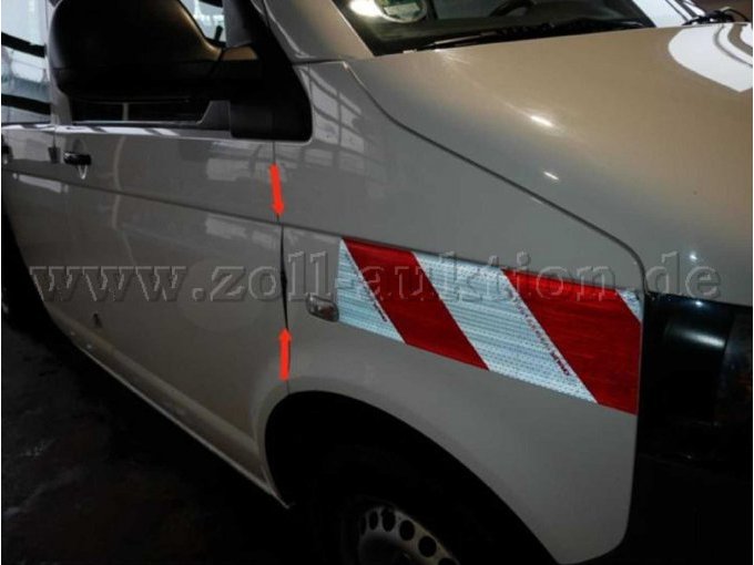 Kotflügel vorne rechts geknickt