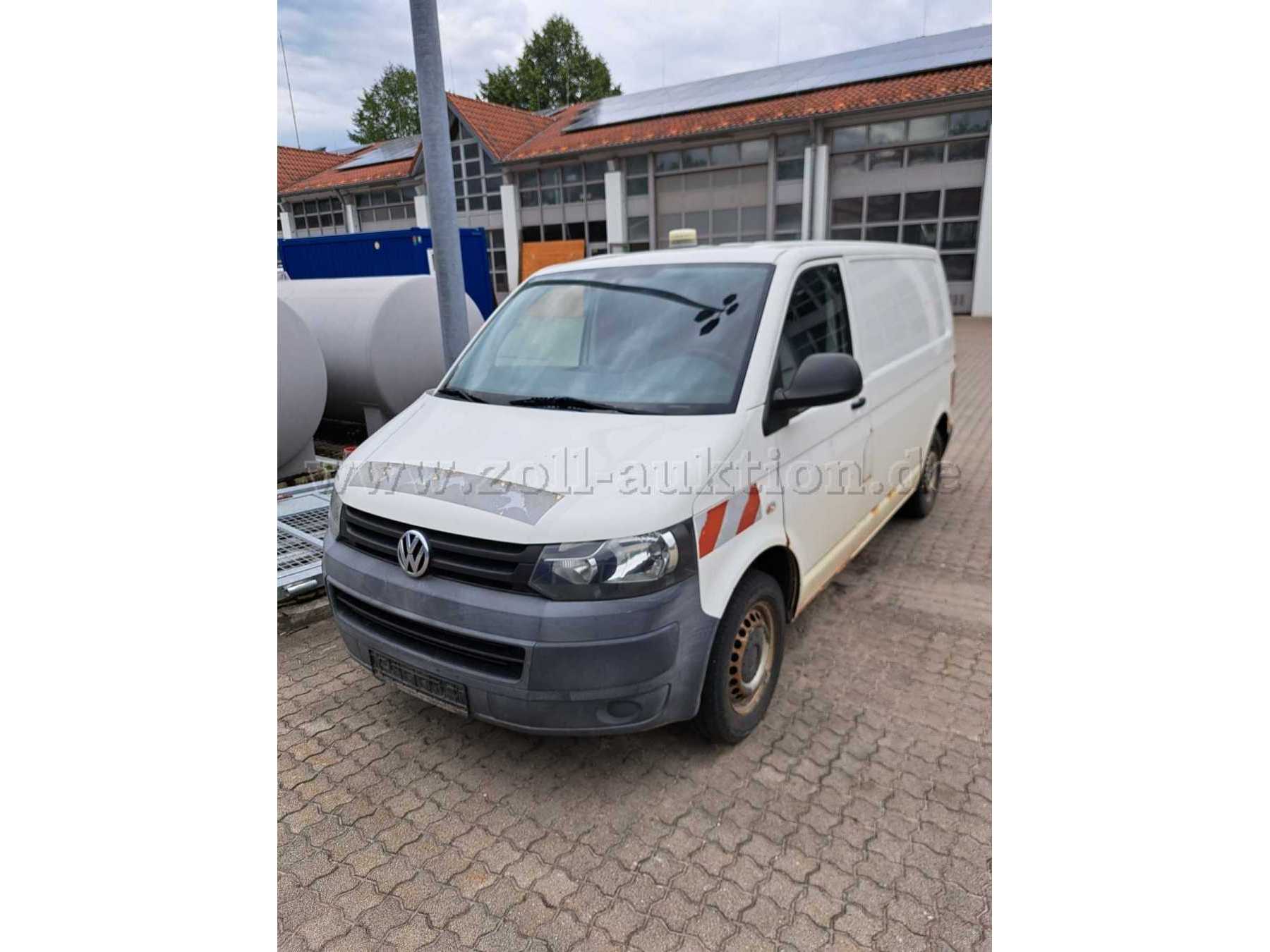 VW Transporter Front