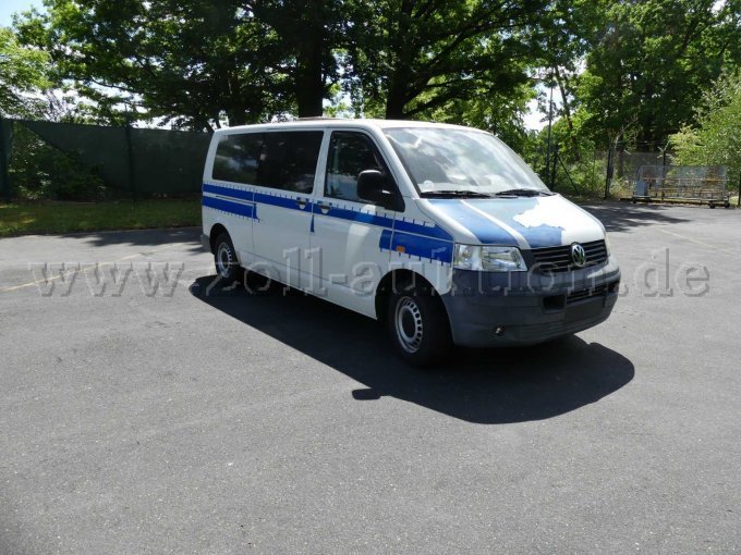 seitlich vorne rechts