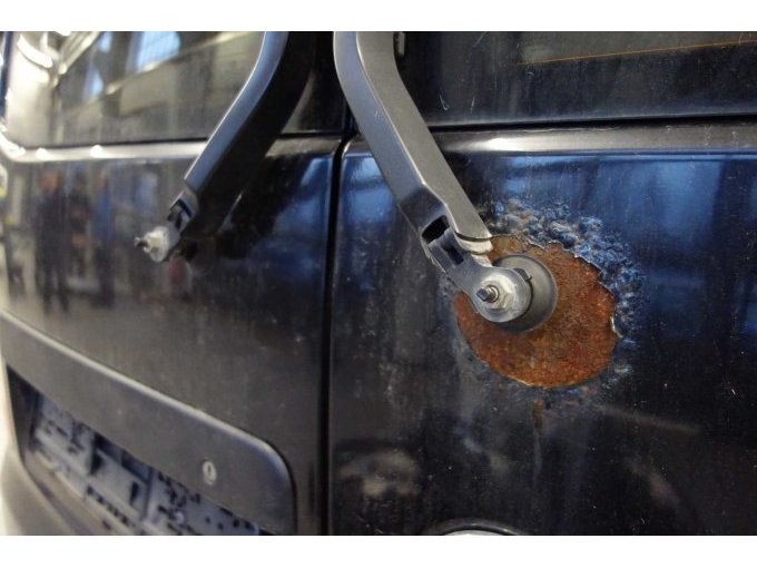 Rost / Scheibenwischer hinten rechts