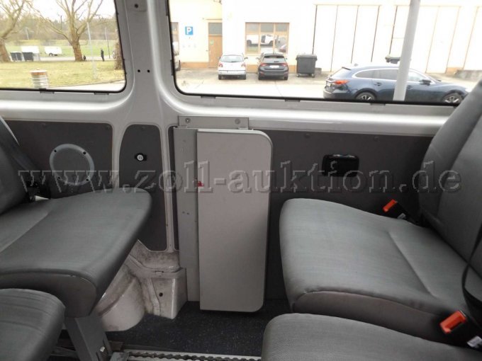 Klapptisch Fahrgastraum