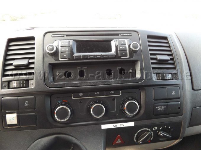 Innenansicht Armaturen Mittelteil