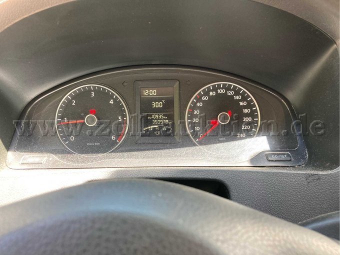 1 VW T5-bus 2,0 TDI/ 4Motion – foto 7 – kavel bij Zoll-Auktion, Freiburg im Breisgau