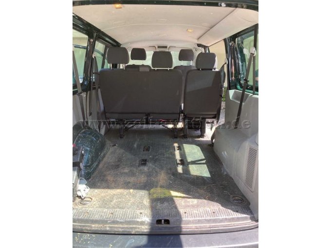 1 VW T5-bus 2,0 TDI/ 4Motion – foto 10 – kavel bij Zoll-Auktion, Freiburg im Breisgau