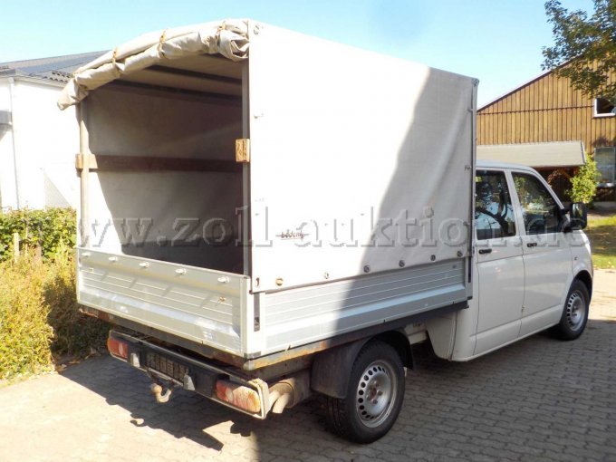 Heck- und Seitenansicht VW Doka