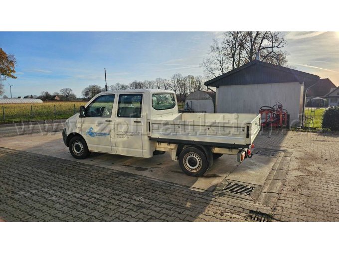 VW T5 DoKa mit Motorschaden