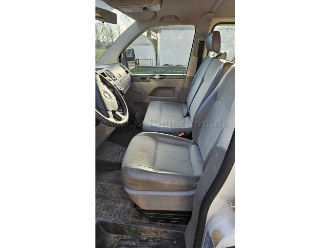 VW T5 DoKa mit Motorschaden