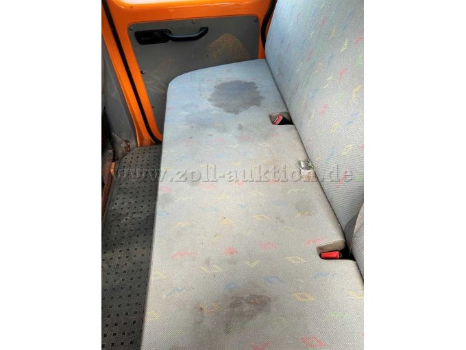 Flecken Rücksitzbank