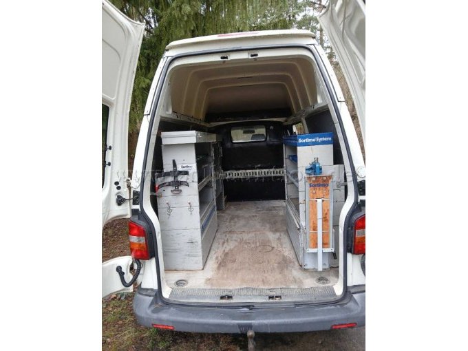 Ladefläche mit Regalsystem