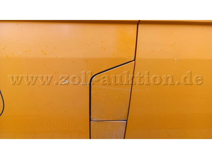 Schaden Fahrertüre/Tankklappe