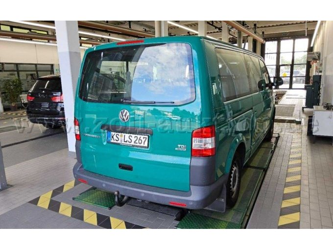 1 VW T5 Caravelle-stationwagen 1.9 diesel – foto 2 – kavel bij Zoll-Auktion, Hoppegarten