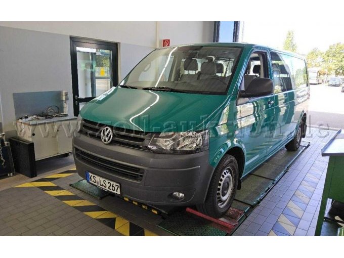 1 VW T5 Kombi Caravelle 1.9 Diesel – kavel bij Zoll-Auktion, Hoppegarten