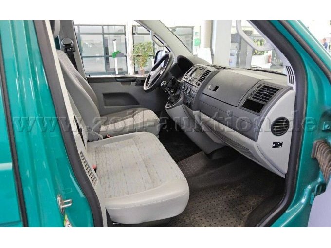 1 VW T5 Caravelle-stationwagen 1.9 diesel – foto 3 – kavel bij Zoll-Auktion, Hoppegarten