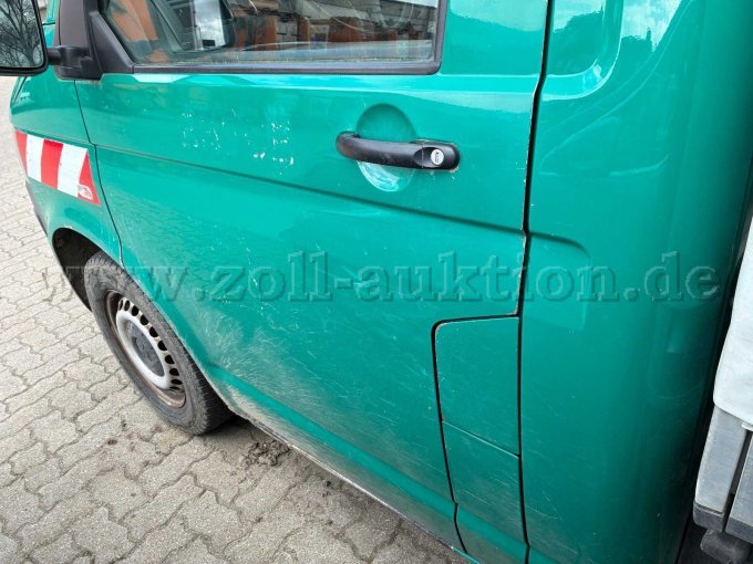 Fahrertür zerkratzt und kann leichte Beule haben