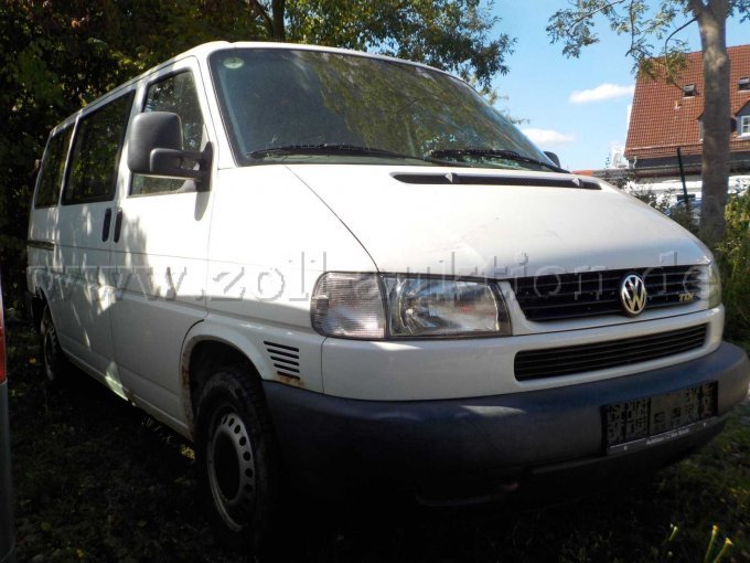 Front- und Seitenansicht VW T5
