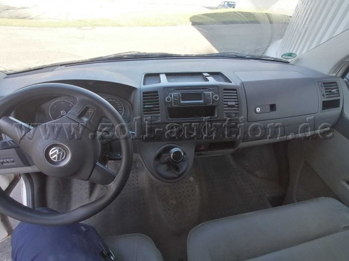 1 VW T5 TDI Kastenwagen mit Allradantrieb – foto 6 – kavel bij Zoll-Auktion, Marktoberdorf