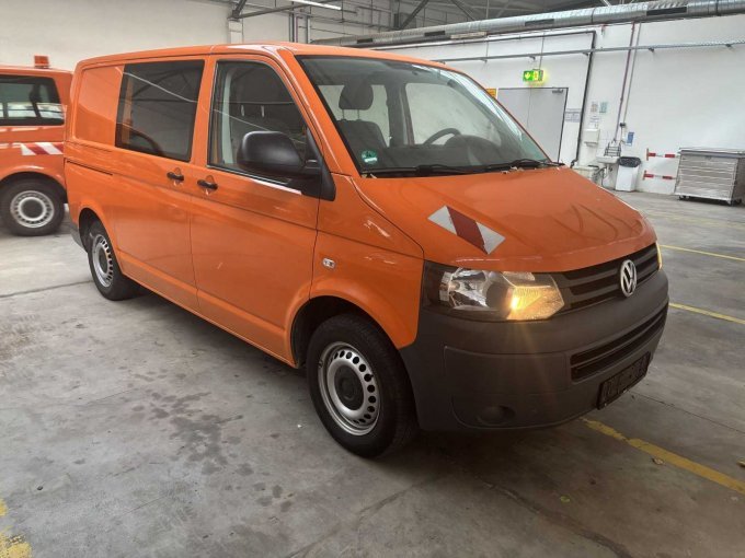 Frontansicht seitlich