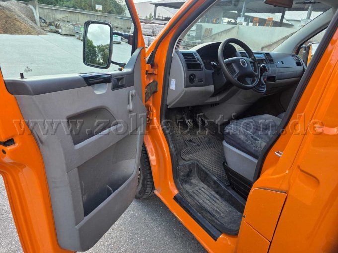 1 VW T5 Transporter, 75 kW, 2800 kg, laadbak met zeilafdekking, trekhaak – foto 10 – kavel bij Zoll-Auktion, Lippstadt