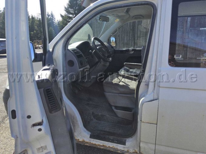 Innenraum Fahrerseite