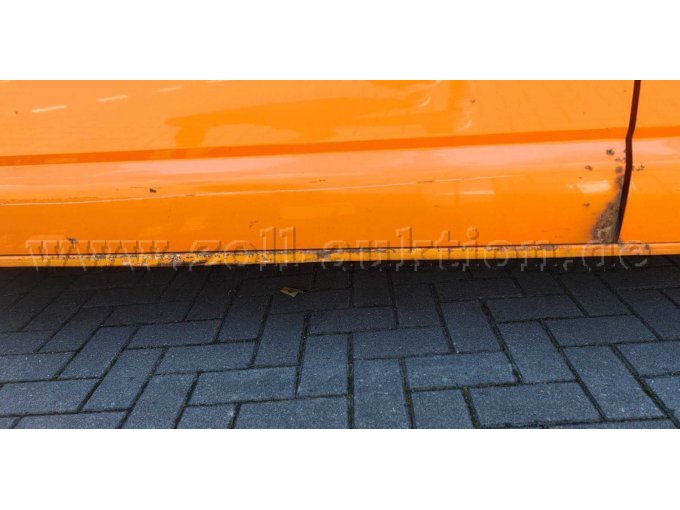 1 VW T5 Transporter Kasten-Kombi (7E) defekt – foto 3 – kavel bij Zoll-Auktion, Aurich