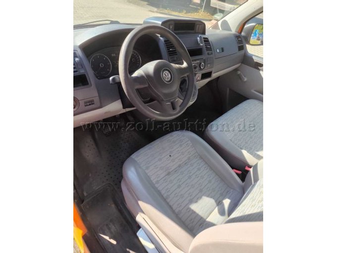 1 VW T5 Transporter Kasten-Kombi (7E) defekt – foto 10 – kavel bij Zoll-Auktion, Aurich