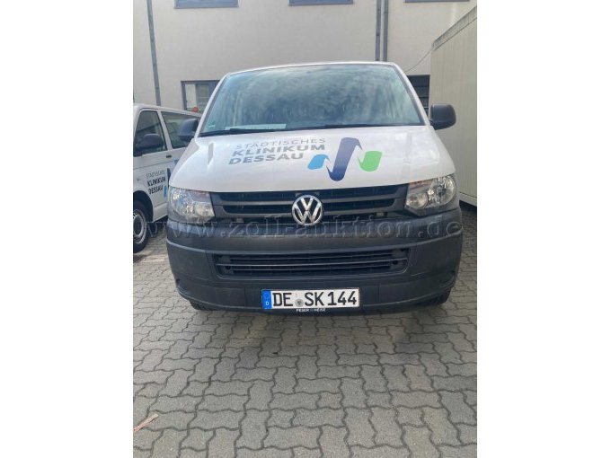 Fahrzeugfront / Frontansicht