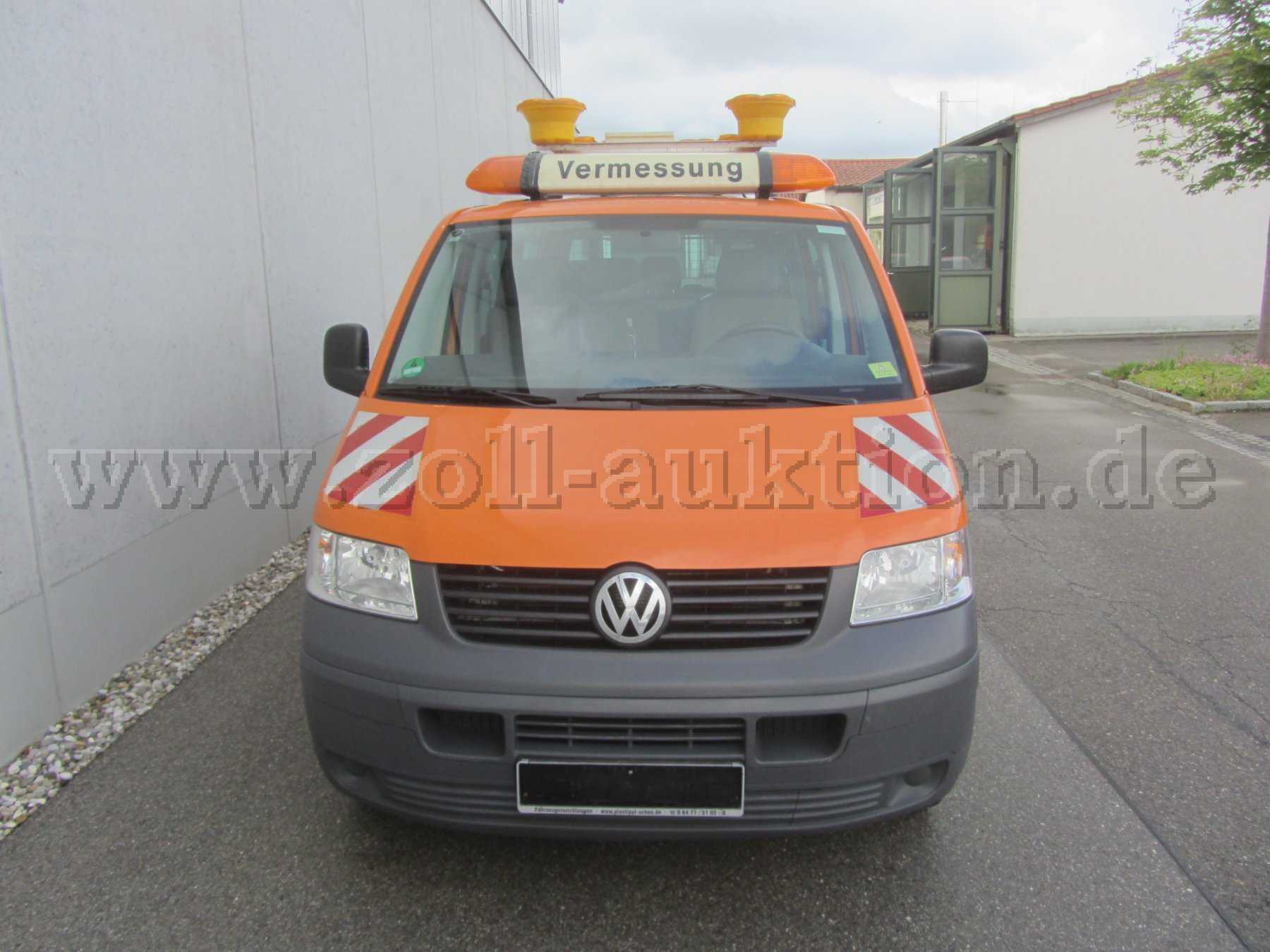 VW T5 Transporter Kombi, von vorne