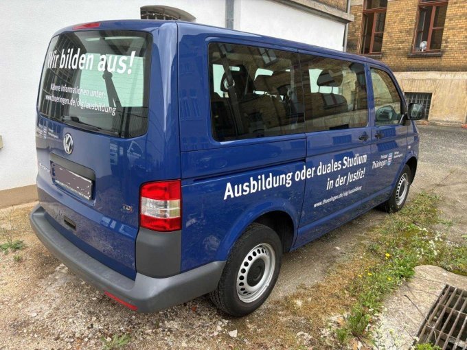 Heckansicht seitlich
