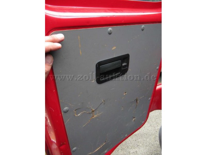 Hecktür links Verkleidung gebrochen