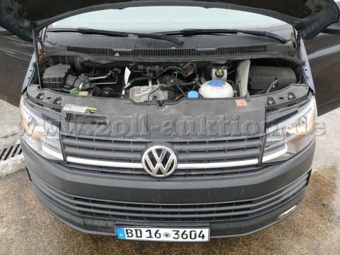 Innenansicht Motorraum