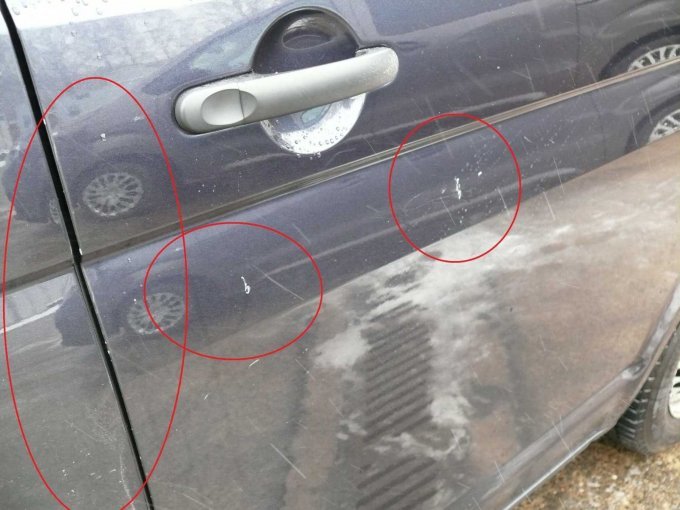 Beispielschaden Delle Lackkratzer Beifahrertür