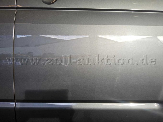 Seite rechts verkratzt