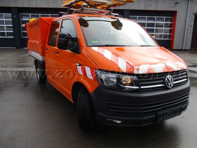 VW T6 Transporter,seitlich Beifahrerseite von vorne