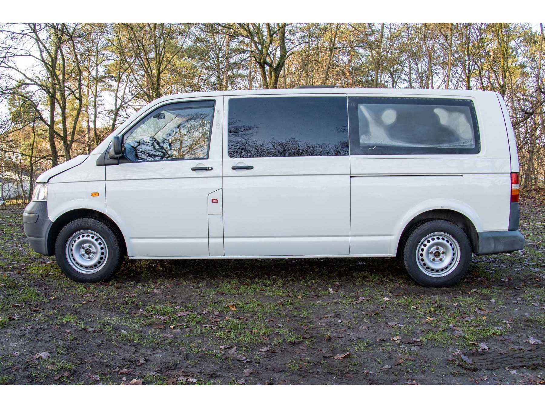 Ansicht Fahrerseite von außen